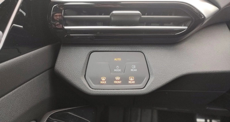Volkswagen ID.4 cena 199900 przebieg: 4025, rok produkcji 2023 z Nowy Sącz małe 277